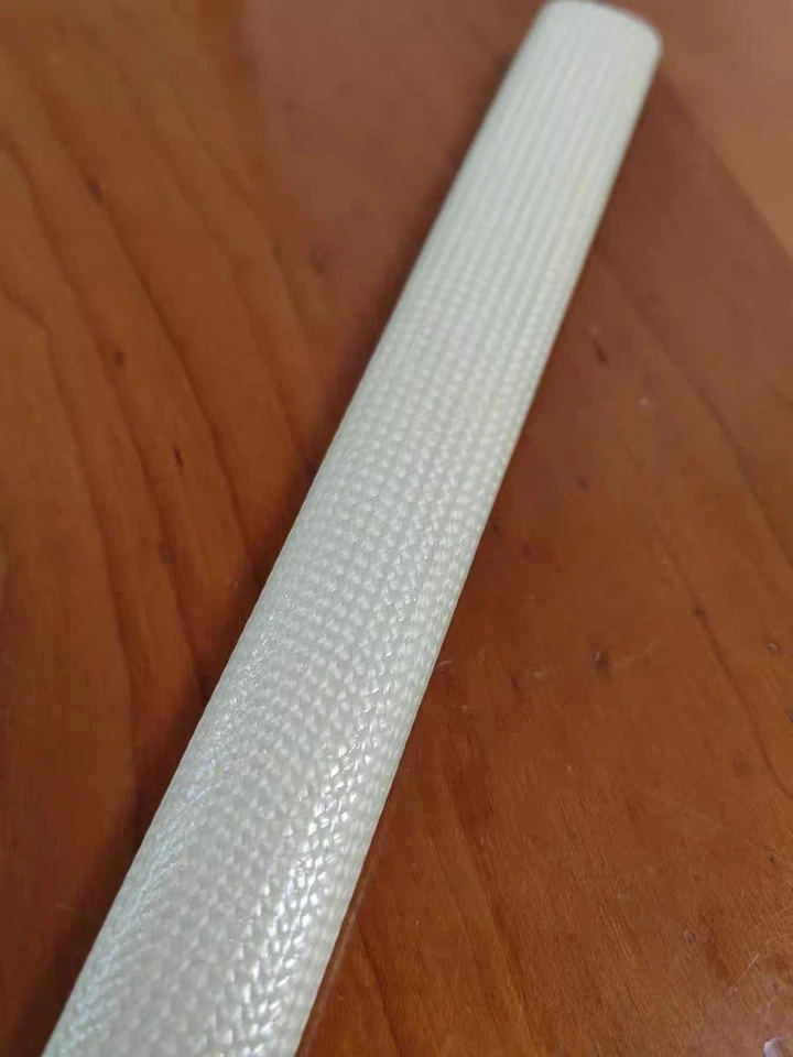 2740 acrylic fiberglass sleeving — material photograph